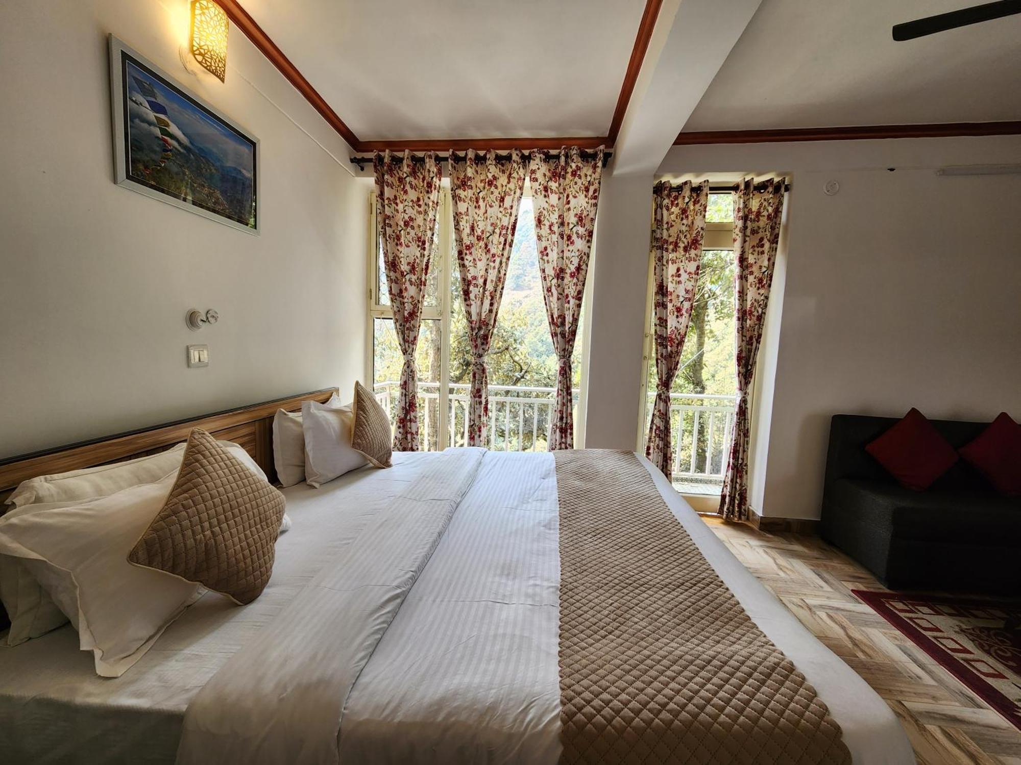 Appartement Mountain Golden Ray à Mukteshwar Extérieur photo